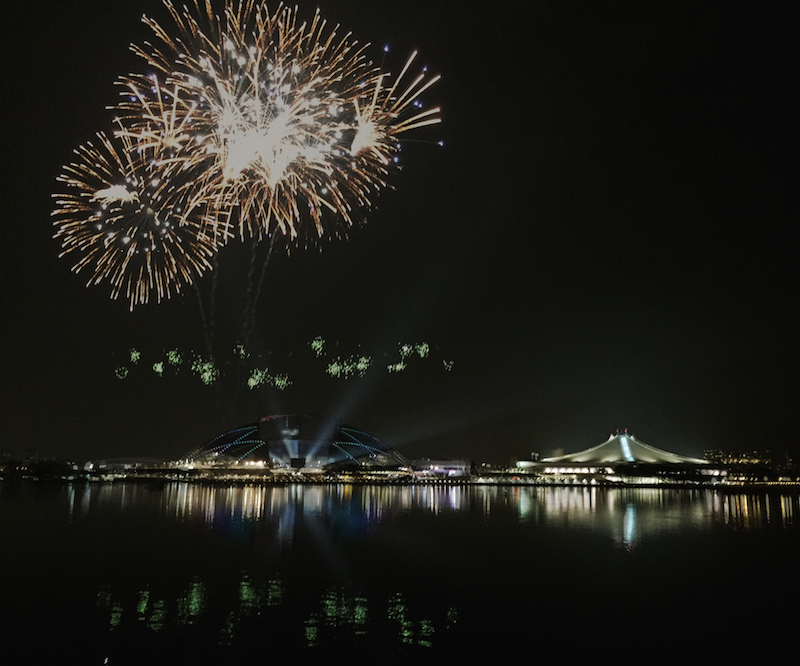 When there’re events held at SportsHub (like SEA Games 2015 closing above), catch a first-class view of the fireworks along the Kallang basin