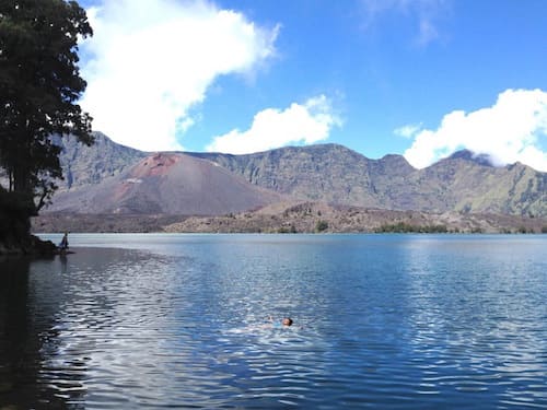 mt-rinjani-lake