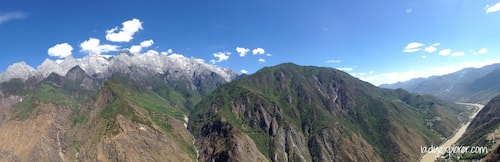 Tiger-leaping-gorge-mountain