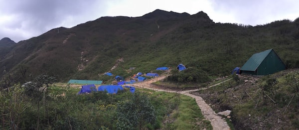 Fansipan-base-camp